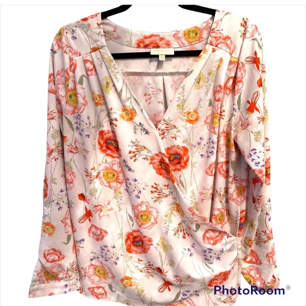ModCloth Faux Wrap Top - Picture 2 of 7